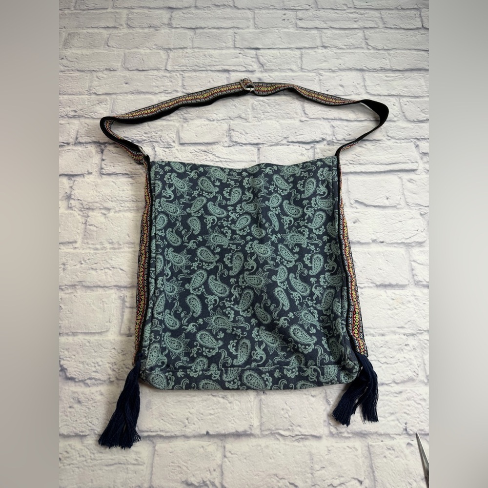 Hobo Paisley Fabric & Tassel Woven Crossbody Bag - Navy & Teal. Boho.
